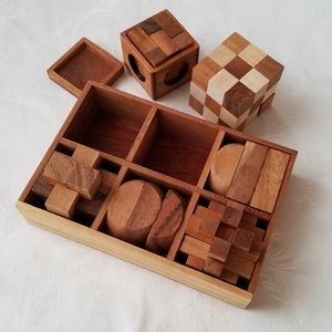 Wood Puzzle Game